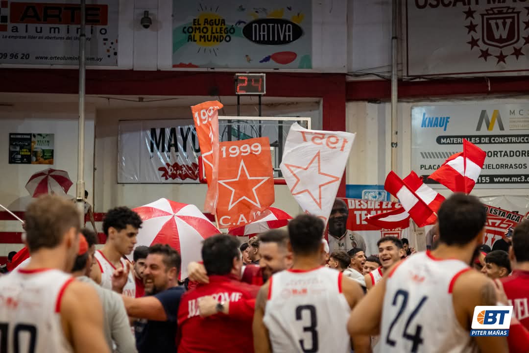 Welcome se fue dando la cara, como marca su historia. Por momentos se dudó si podía ser competitivo. Lo fue. De los últimos 15 partidos ganó 8, una locura. La ovación de su gente hoy fue merecida por el juego y la rebeldía del equipo, que fue para adelante cuando tenía que ir.