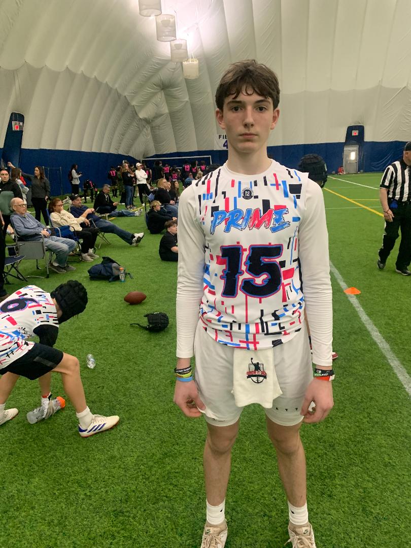 RTaylorFBscout's tweet photo. An 8th grader caught my eye at the Chicago II @Pylon7on7 event. Andrew Campbell @AndrewQB15 is a raw thrower, has good size and shows confidence for a young pup. @Pylonscouting @AllenTrieu @QBHitList #alwaysevaluatingTSS @HilltoppersFB https://t.co/uAJDrfcote