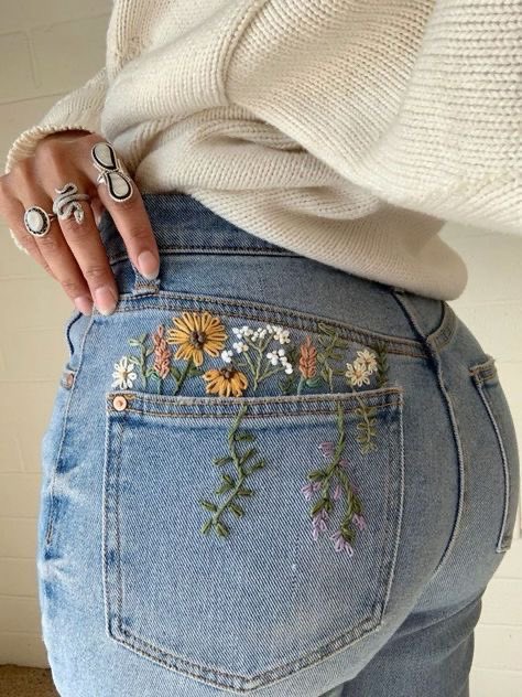 300moods's tweet photo. denim embroidery 🪡 https://t.co/YtkkTQDKZi