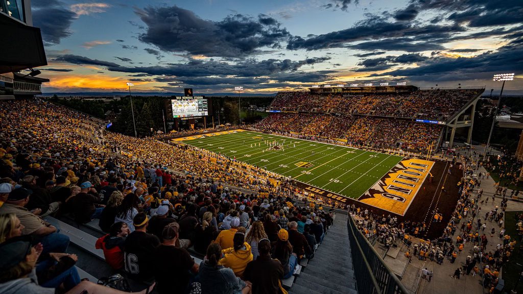 Taylor Hasselbeck (@hasselbeck2026) on Twitter photo After a great conversation with <a href="/JaySawvel/">Jay Sawvel</a> I am blessed to receive an offer from <a href="/wyo_football/">Wyoming Cowboy Football</a>!! <a href="/JayJohnsonFB/">Jay Johnson</a> <a href="/Austin_Maus/">Austin Maus</a>
<a href="/EnsworthFB/">Ensworth Football</a> <a href="/tthasselbeck/">tim hasselbeck</a> <a href="/Hasselbeck/">Matt Hasselbeck</a> <a href="/Coach_Peavey/">Kolt Peavey</a> <a href="/alex_hornibrook/">Alex Hornibrook</a> <a href="/CoachDSanders/">Dillon Sanders</a>
#GoCowboys After a great conversation with <a href="/JaySawvel/">Jay Sawvel</a> I am blessed to receive an offer from <a href="/wyo_football/">Wyoming Cowboy Football</a>!! <a href="/JayJohnsonFB/">Jay Johnson</a> <a href="/Austin_Maus/">Austin Maus</a>
<a href="/EnsworthFB/">Ensworth Football</a> <a href="/tthasselbeck/">tim hasselbeck</a> <a href="/Hasselbeck/">Matt Hasselbeck</a> <a href="/Coach_Peavey/">Kolt Peavey</a> <a href="/alex_hornibrook/">Alex Hornibrook</a> <a href="/CoachDSanders/">Dillon Sanders</a>
#GoCowboys