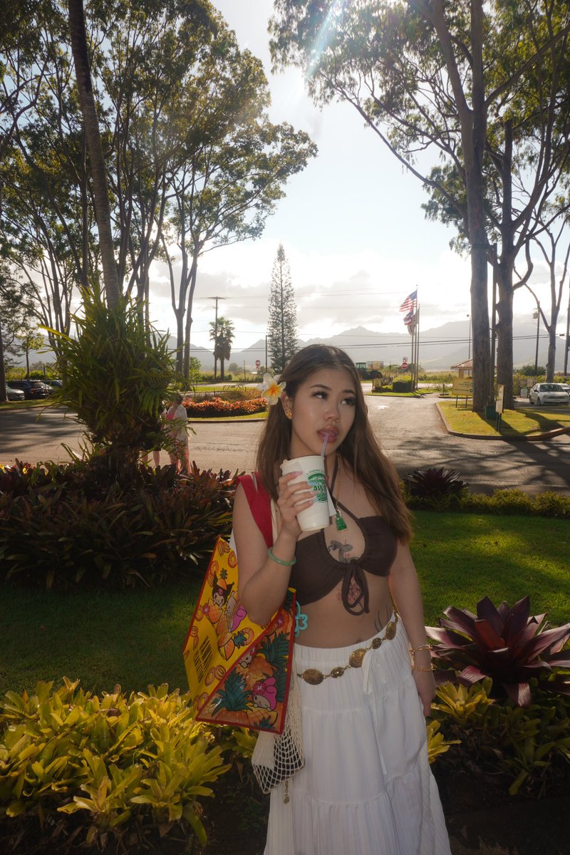 ahhitznat's tweet photo. let’s get away https://t.co/1Tn0Z1pLxe