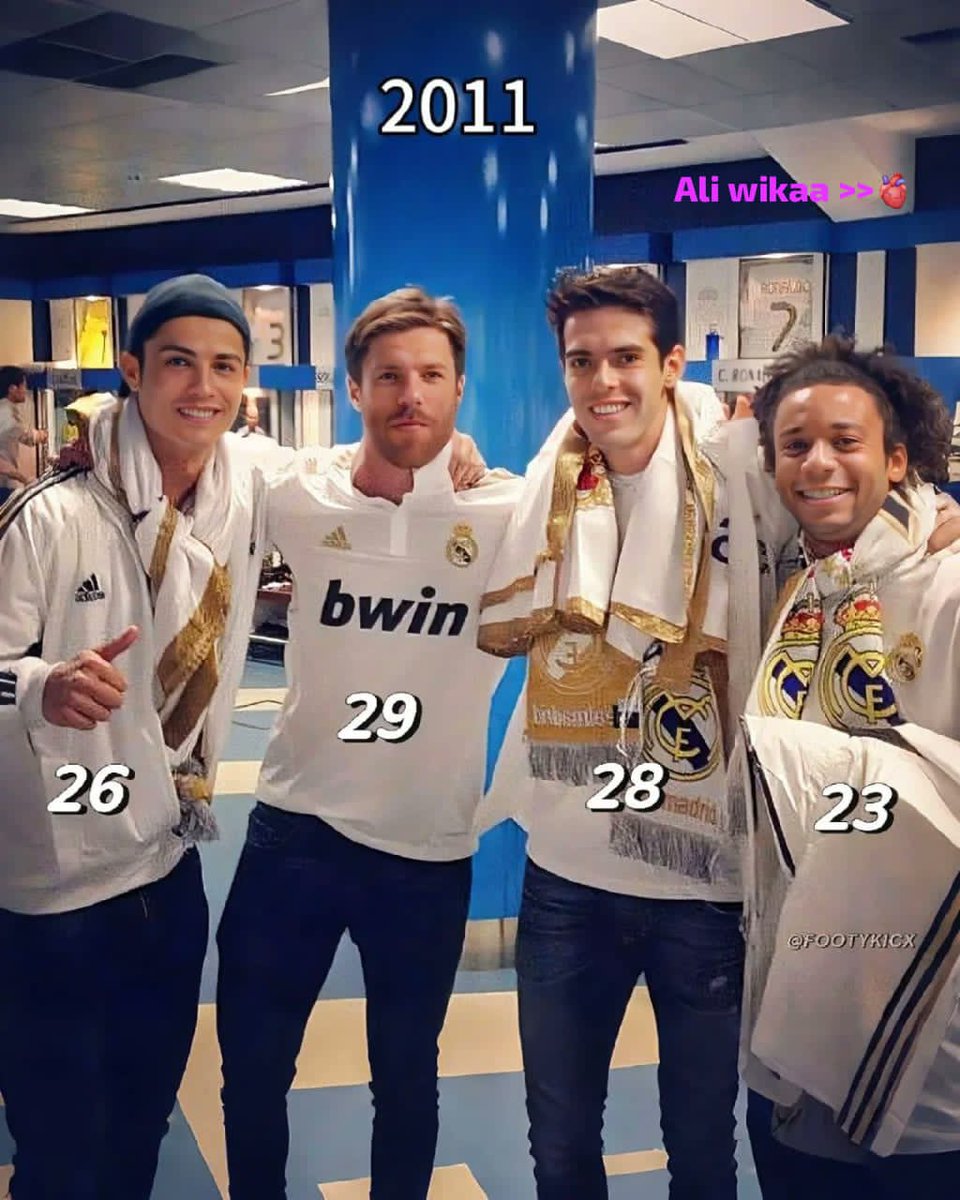 البنات مستحيل تكون صديقتي اكبر مني بيوم
انا واصحابي: