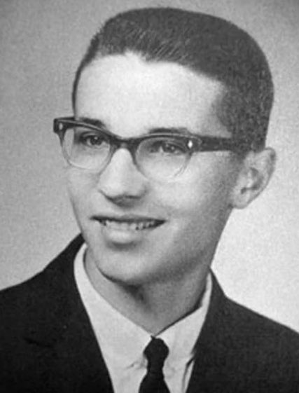U.S. Marine Corps Private First Class Frank Enzer Weiss was killed in action on March 18, 1968 in Quang Tri Province, South Vietnam. Frank was 19 years old and from Clymer, Pennsylvania. G Company, 2nd Battalion, 4th Marines. Remember Frank today. He is an American Hero.🇺🇸