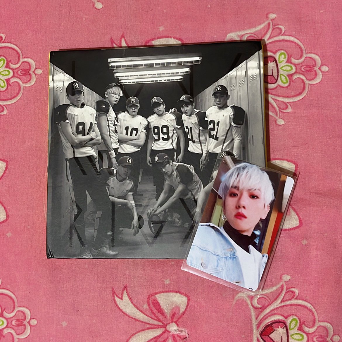 feedback!

feedback positivo pra lindeza da <a href="/badreann/">amanda</a> que me vendeu meu love me right!

veio bem embalado e chegou em segurança!

Obrigada Blue 🍓🤍