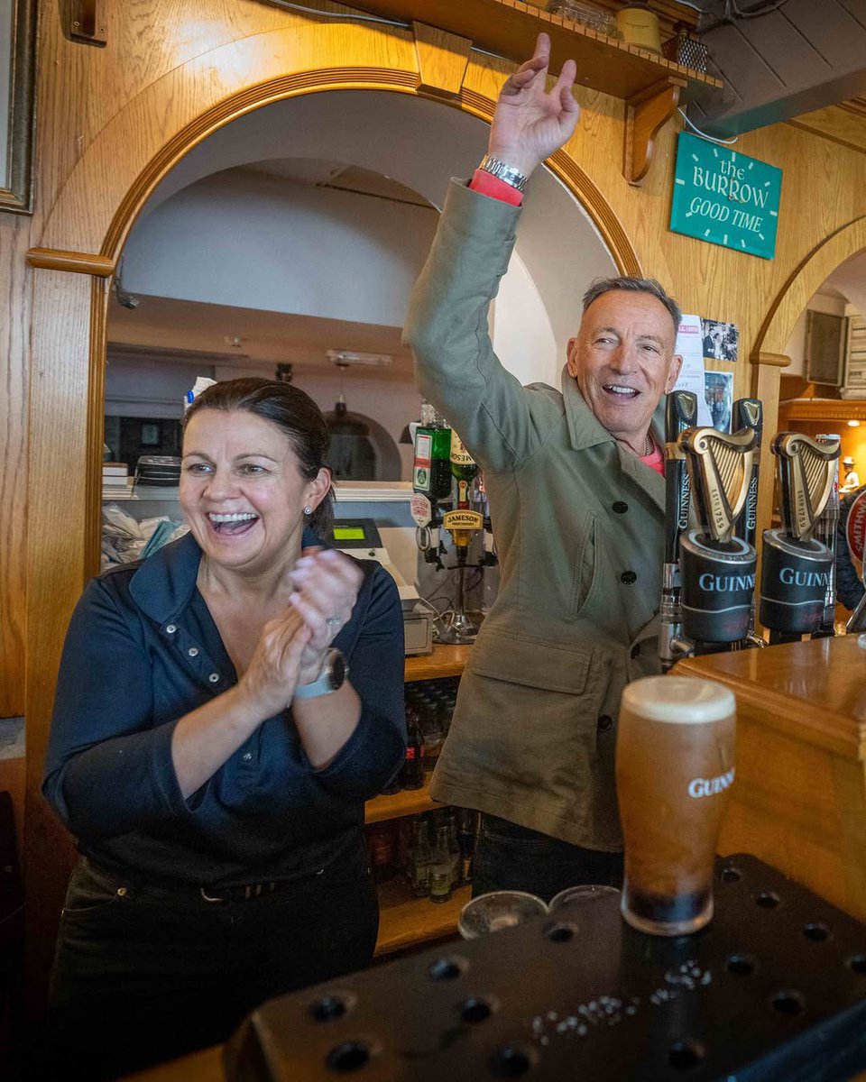 RcSpringsteen's tweet image. Happy St. Patrick&apos;s Day from all of us on E Street!