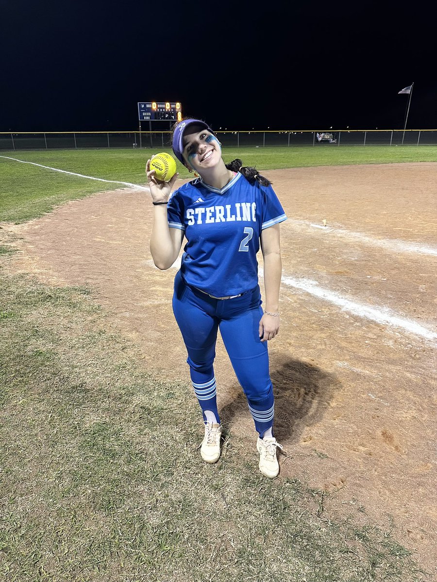 Our Lady Rangers swept the Bruins tonight! 🧹🧹

Big shoutout to Kendell Wilcox for hitting a DEEP BOMB💣 over left field fence!!