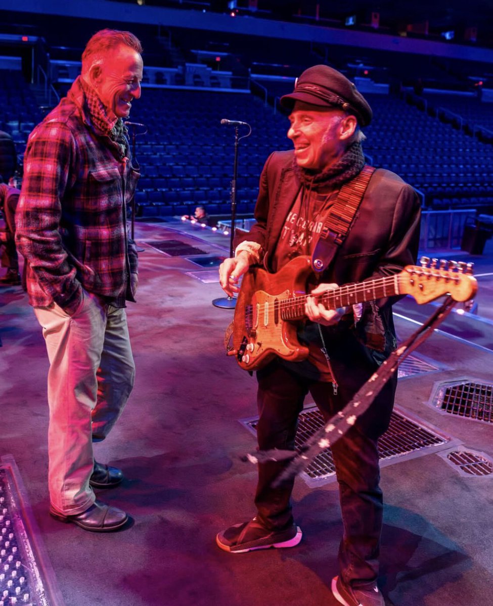 RcSpringsteen's tweet image. Music is life ❤️