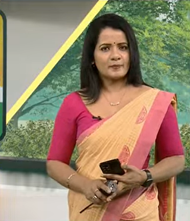 djs_woe's tweet photo. #indian #beauty #djs_woe #kerala #keralawoman #saree #SareeTwitter #southindian #style #tvanchor #newsanchor #Anchor #beautifullady https://t.co/pkK5syKisk