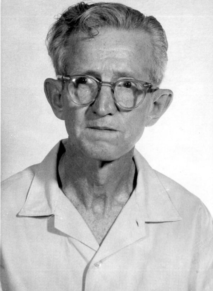 AnnaBower's tweet image. It’s the 62nd anniversary of Gideon v. Wainwright, a case in which SCOTUS ruled that states must provide legal counsel to indigent defendants.

To all public defenders: Thank you for your important, grueling, and often thankless work to protect the rights of the accused.