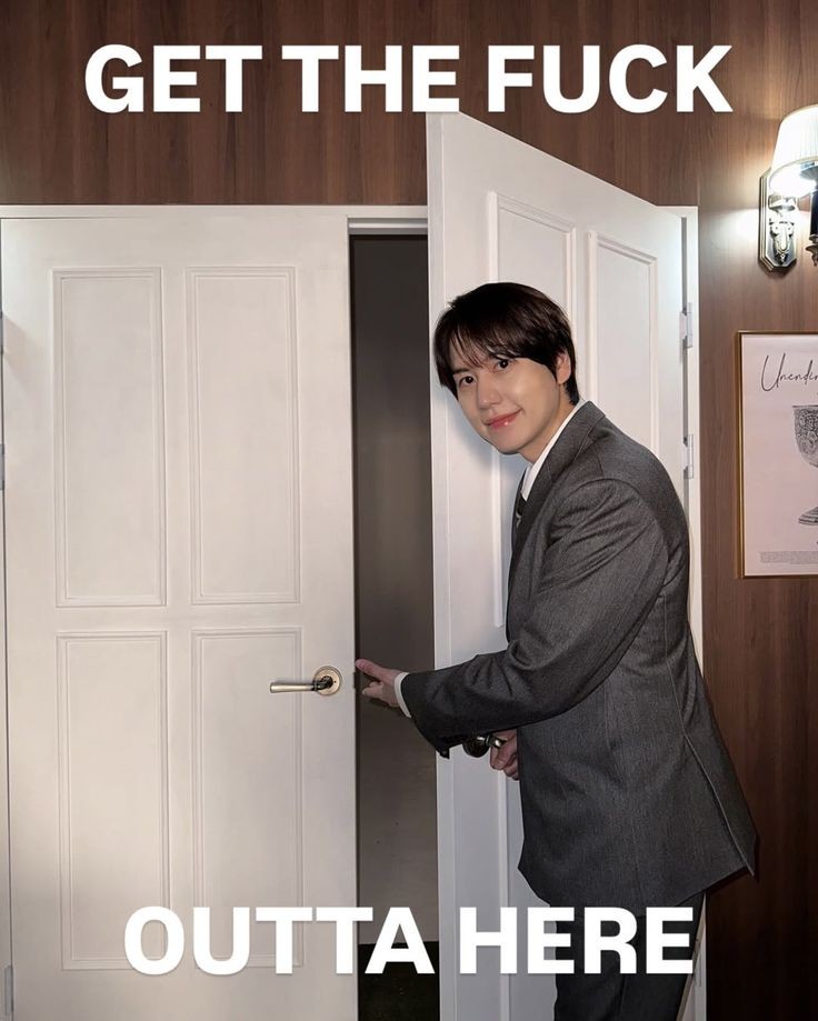 KYUPIITER's tweet photo. Tweet reminding you that you'll go viral if you talk about Super Junior 😎🔥

I'd rather a million times have a concert with 9 men who can sing live than pay for someone who's just going to give you a concert using playback. 🫠 https://t.co/6Vkt7bDABF