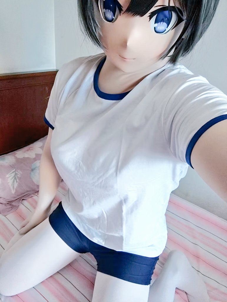 直接化身白袜子体育生
#kigurumi #着ぐるみ