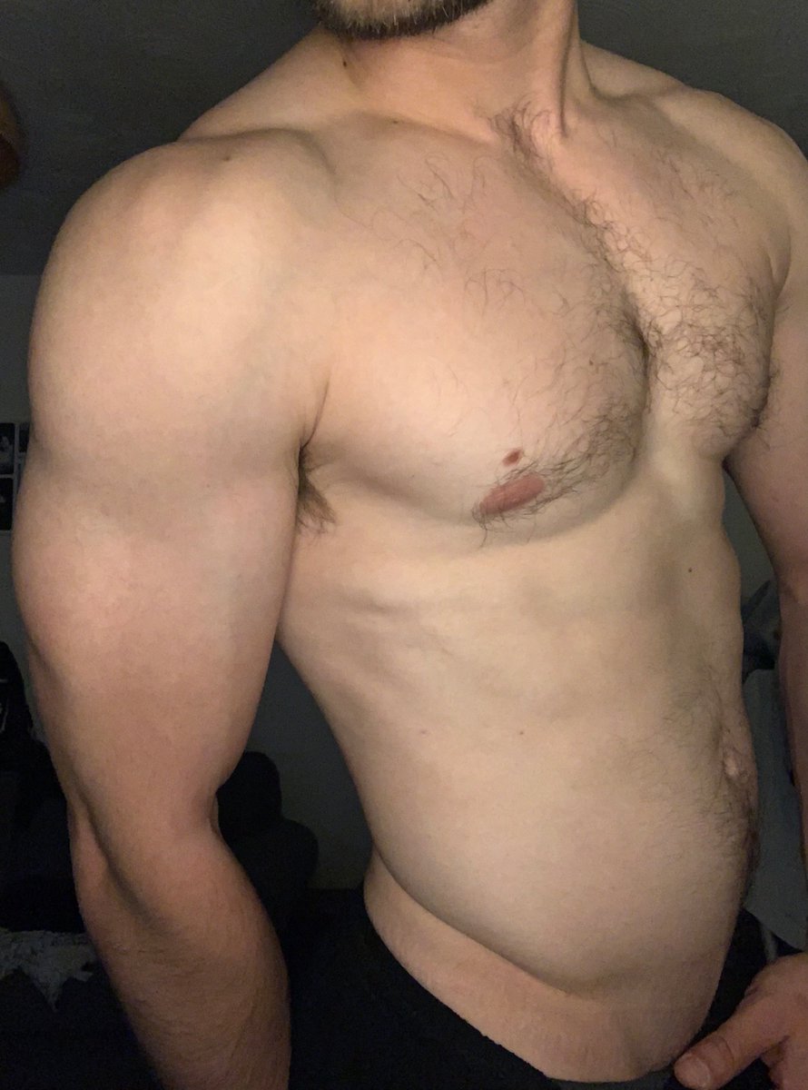 Straightguy1994's tweet photo. #dom     
#straight 
#straightdom 
#paypig 
#finsub 
#humamatm 
#cashslave 
#feet 
#wornsocks 
#wornboxers 
#socks 
#feet
#findom https://t.co/pL3I7h1D1t
