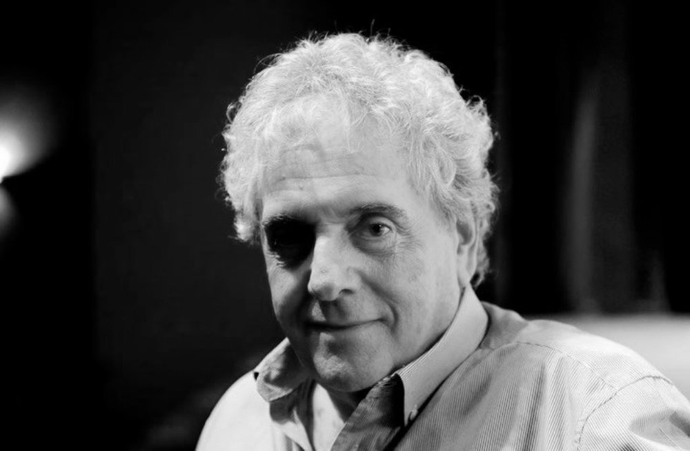 mariahmdp's tweet photo. Hoy se nos fue un grande... Antonio Gasalla, el cuál nos dio muchas alegrías y nos hizo reír tanto!!!
Uno de los grandes humoristas y actores Argentinos!!!
Nunca lo vamos a olvidar!!!
QEPD. 
🙏🏻😔🙌🏻💖 https://t.co/4XoD3jFVSa