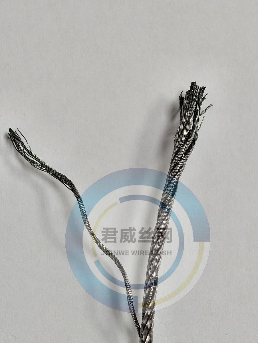 JoinwewireMesh's tweet photo. steel wire rope,all structure could be customized~
used for the lifting,marine,mining area,etc.
welcome to contact for your inquiry~✉
#steelwirerope #steelwire https://t.co/dQYMtxvt75