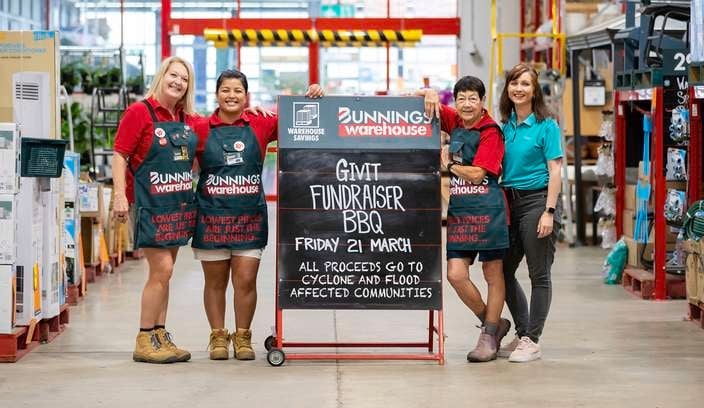 OnlyPerth's tweet photo. Bunnings x GIVIT Fundraising Sausage Sizzle: NSW and QLD Disaster Relief   
Friday 21st March 2025 @ Nationwide 
https://t.co/xQFciyQcfo https://t.co/gn4oEhb9OP