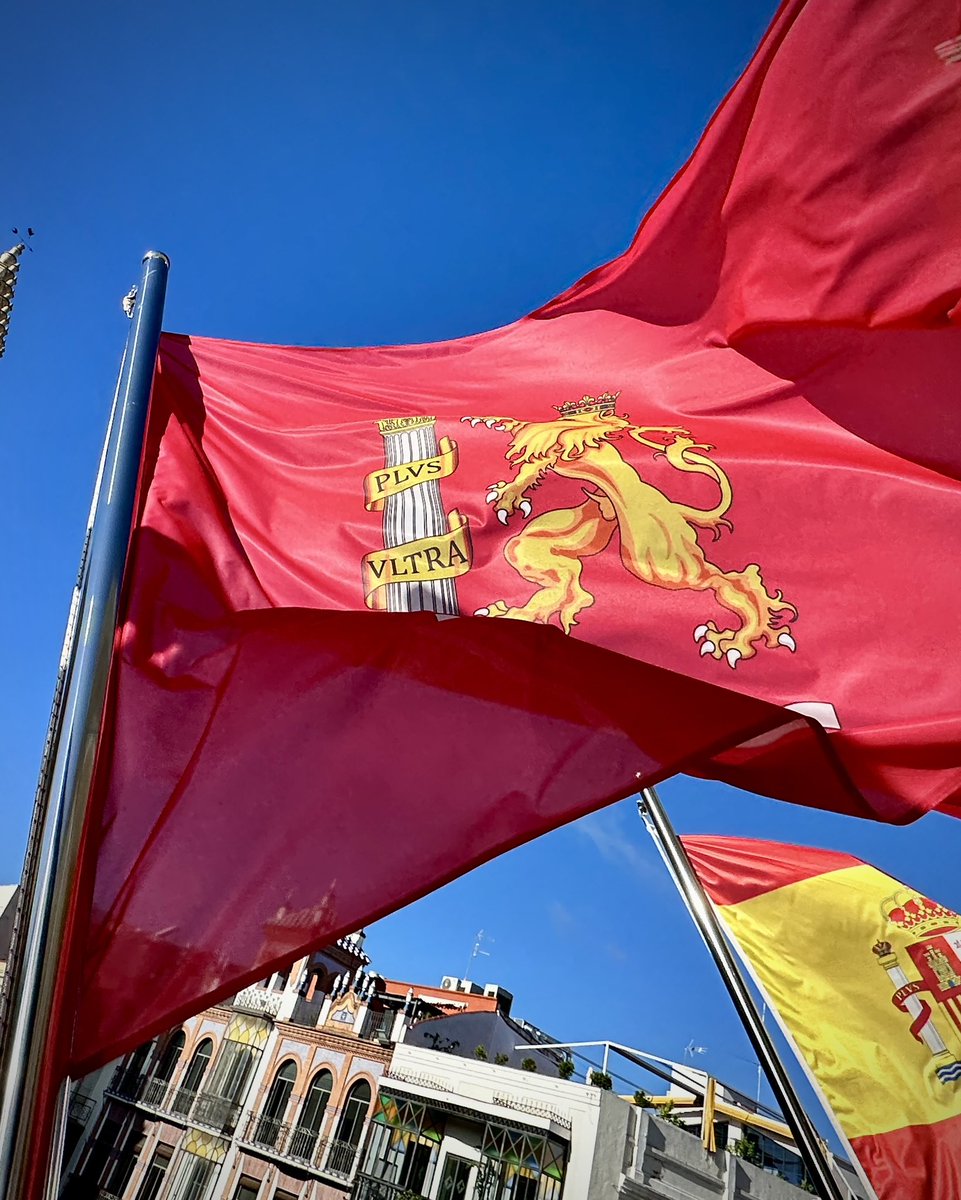 🗓️ #DíaDeBadajoz

¡La ciudad de #Badajoz celebra su día este 19 de marzo!