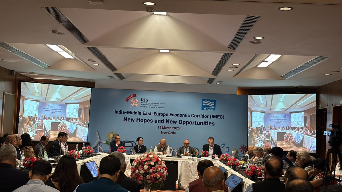 RIS (@ris_newdelhi) on Twitter photo Dr Axel Berger, Deputy Director, <a href="/IDOS_research/">IDOS_research</a>:
"To ensure inclusive development, IMEC needs to focus on SMEs, create green industrialisation, connect with neighbouring countries, non-IMEC signatories and other economic corridors, and foster think-tank collaboration. Dr Axel Berger, Deputy Director, <a href="/IDOS_research/">IDOS_research</a>:
"To ensure inclusive development, IMEC needs to focus on SMEs, create green industrialisation, connect with neighbouring countries, non-IMEC signatories and other economic corridors, and foster think-tank collaboration.