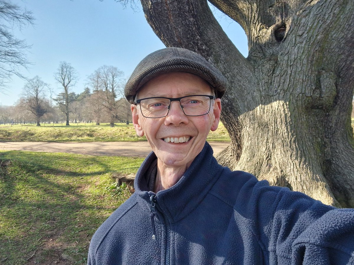 John_Dabell's tweet photo. Dive deeper into the life you have, rather than dreaming of the one you don’t. https://t.co/ETpkQeDvlo