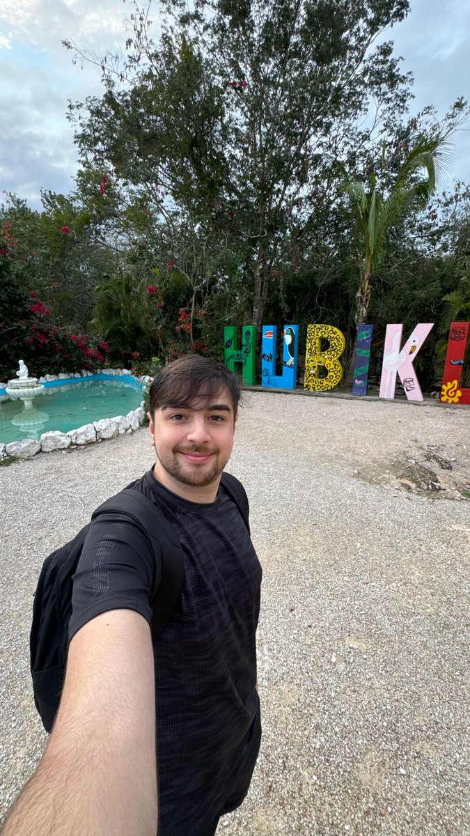 Salí en TV. 📺 Prime time, miles de personas viéndolo en directo… y mi móvil explotó. 📲 Pero lo importante no fue la visibilidad, fue la validación. Llevamos el emprendimiento rural al foco nacional. Cuando te ponen un foco delante, o brillas, o te quedas en el intento. 🚀