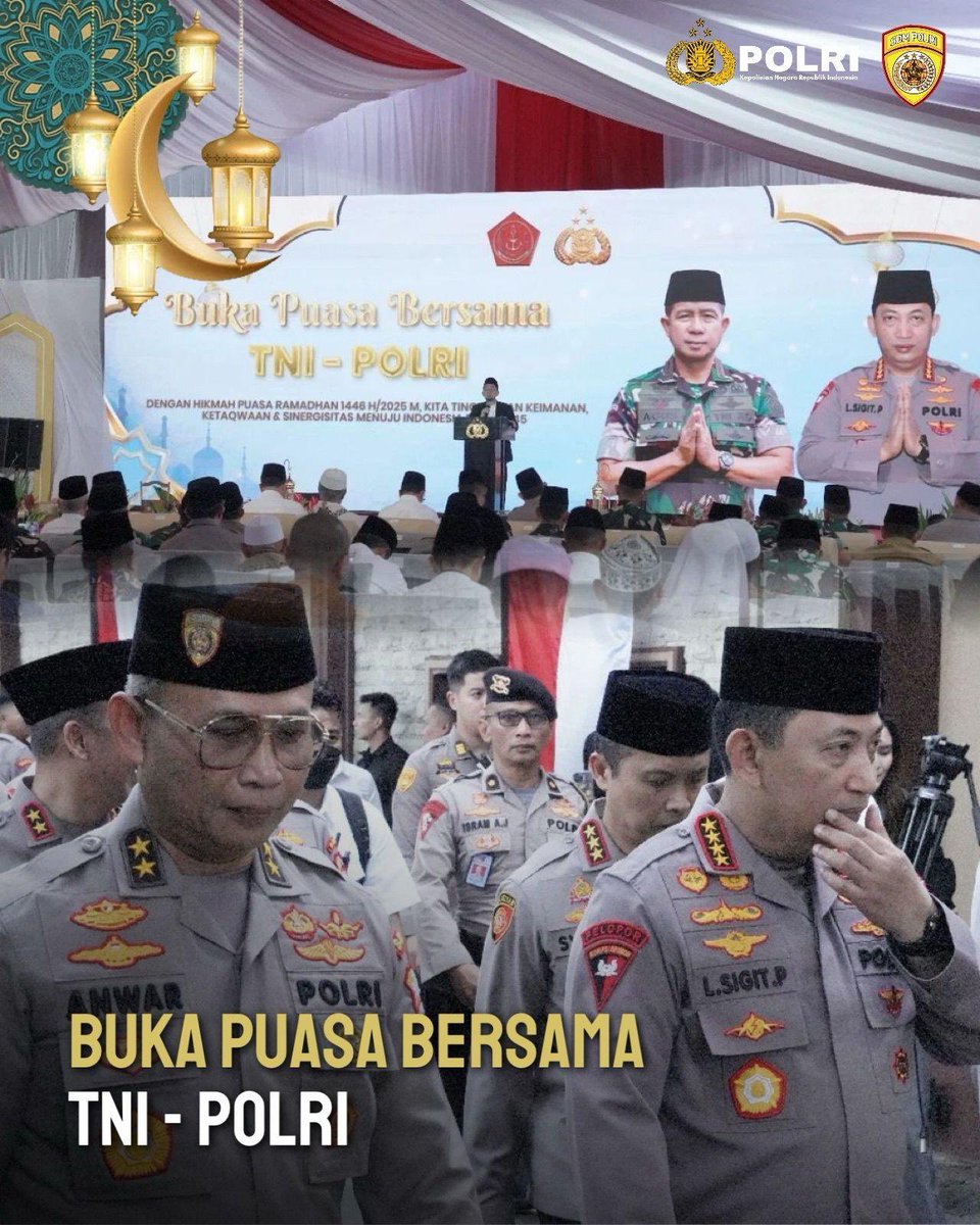 PolriSsdm's tweet photo. Buka Puasa Bersama Polri dengan Jajaran TNI dan Kementerian/Lembaga.

Polri mengadakan Buka Puasa Bersama dengan jajaran Kementerian/Lembaga dan TNI di Lapangan Bhayangkara Mabes Polri, Jakarta Selatan. 

#SinergiTNI&amp;POLRI 
#Ramadhan2025 
#KeamananBangsa https://t.co/5kofkQBEEb