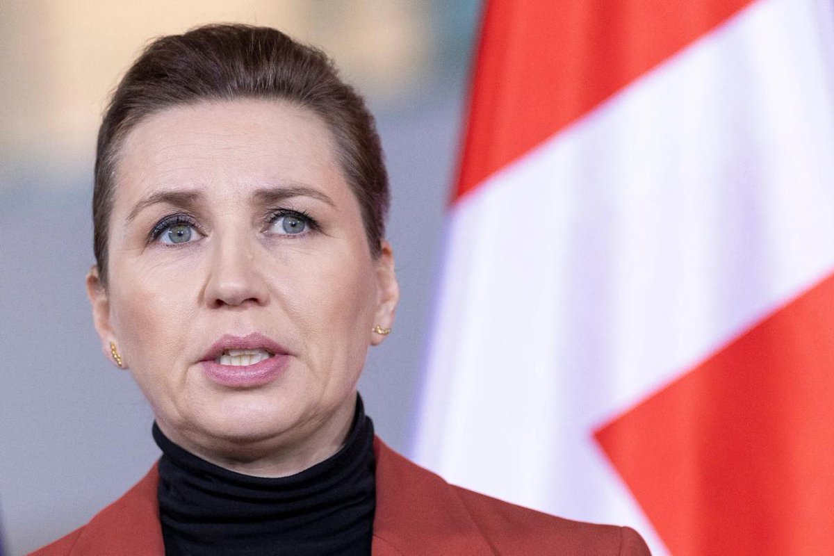 nexta_tv's tweet image. 🇪🇺 Europe Must Rearm – Fast!

Danish PM warns: Europe has 3-5 years to become self-sufficient in defense or risk an attack from Russia.

🔹 Calls for urgent rearmament to deter Russian aggression
🔹 Warns of hybrid warfare, sabotage &amp;amp; disinformation
🔹 Says Moscow could strike an…