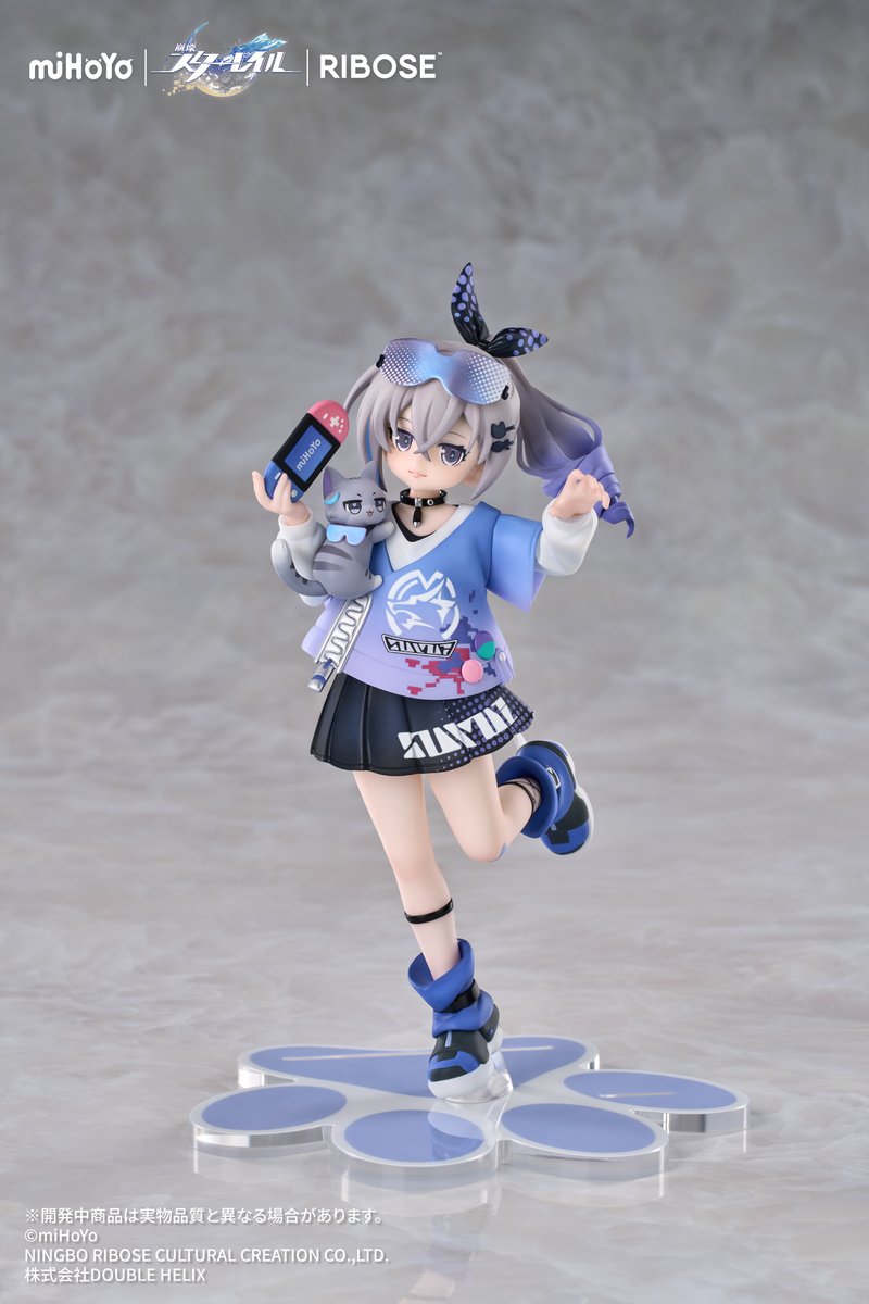 RIBOSE_JP's tweet image. 「新商品案内①」
「崩壊:スターレイル」×RIBOSE
小さくなってもかわいい!
ゲーマーとして今シーズンの狙いは満点の999ポイント!
幻想から生まれたこのかわいい姿をぜひ手のひらの中に!
3月25日から予約受付開始!
#スターレイル #ちびねこ銀狼
@houkaistarrail
