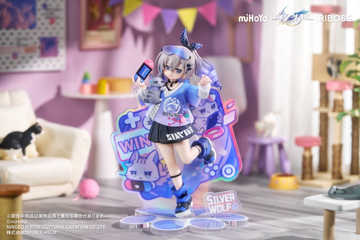RIBOSE_JP's tweet image. 「新商品案内②」
商品名:RISE UP+ 崩壊:スターレイル ちびねこシリーズフィギュア 銀狼Ver.
価格:9,000円(税抜)
出荷時期:2025年10月
仕様:1/8スケール・PVC&ABS塗装完成品・専用アクリルスダンド台座付・全高約190mm
#スターレイル #ちびねこ銀狼
@houkaistarrail