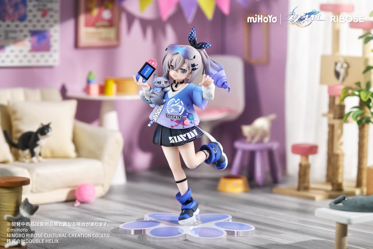 RIBOSE_JP's tweet image. 「新商品案内②」
商品名:RISE UP+ 崩壊:スターレイル ちびねこシリーズフィギュア 銀狼Ver.
価格:9,000円(税抜)
出荷時期:2025年10月
仕様:1/8スケール・PVC&ABS塗装完成品・専用アクリルスダンド台座付・全高約190mm
#スターレイル #ちびねこ銀狼
@houkaistarrail