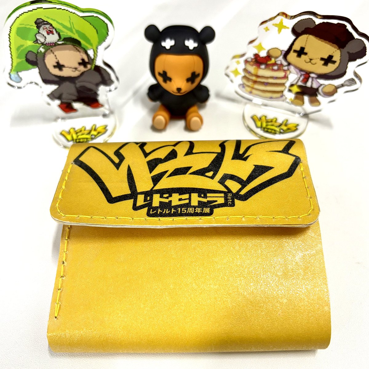 lulusama1020's tweet image. ＼  レトセトラ の 紙バッグ リメイク／
第三弾はショッパー(小)1枚から
三つ折り財布を作りました~‼︎‼︎
ロゴとレトクマちゃんの位置が
こだわりポイント(*¨*) ✧
#レトセトラ