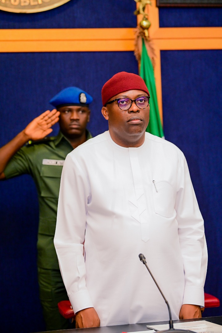 PH_Socials's tweet photo. PRESS RELEASE 

 BY THE EXECUTIVE GOVERNOR OF RIVERS STATE

My dear Rivers People,

I address you today with a deep sense of responsibility and calm, as we navigate this unfortunate moment in our state’s political history. 

Since assuming office as your Governor, all my actions and decisions have been guided by my constitutional oath of office and a great sense of duty.

We prioritized the protection of lives and property and ensured the continuous progress of our dear State. 

Even in the face of the political impasse, we have remained committed to constitutional order and the rule of law, putting the interest of our people above all else.

This was why, immediately after Mr. President’s intervention to broker peace, we did not hesitate to implement the agreed terms in good faith, including welcoming back commissioners who had previously resigned on their own volition. 

Furthermore, we moved swiftly to comply with the Supreme Court's judgement immediately we received the certified true copy of the judgement to return the state to normalcy. 

These steps were taken not for personal gains but to foster peace, unity and stability in our dear State.

Unfortunately, at every turn, members of the Rivers State House of Assembly frustrated our efforts, thus making genuine peace and progress difficult.

Our priorities remained the security of lives and property and advancing the well-being and prosperity of Rivers people. 

Yes, we have political disagreements, but good governance had continued, salaries have been paid, and great projects were being executed to move the State forward. Above all, Rivers State is safe, secure and peaceful under our watch.

At this critical time, I urge all Rivers people to remain peaceful and law-abiding. We will engage with all relevant institutions to ensure that our democracy remains strong and that Rivers State continues to thrive.

We have always been a resilient people, and we will face this situation with wisdom, patience, and unwavering faith in the democratic process.

God bless Rivers State.

God bless the Federal Republic of Nigeria.

Sir, Siminalayi Fubara, GSSRS