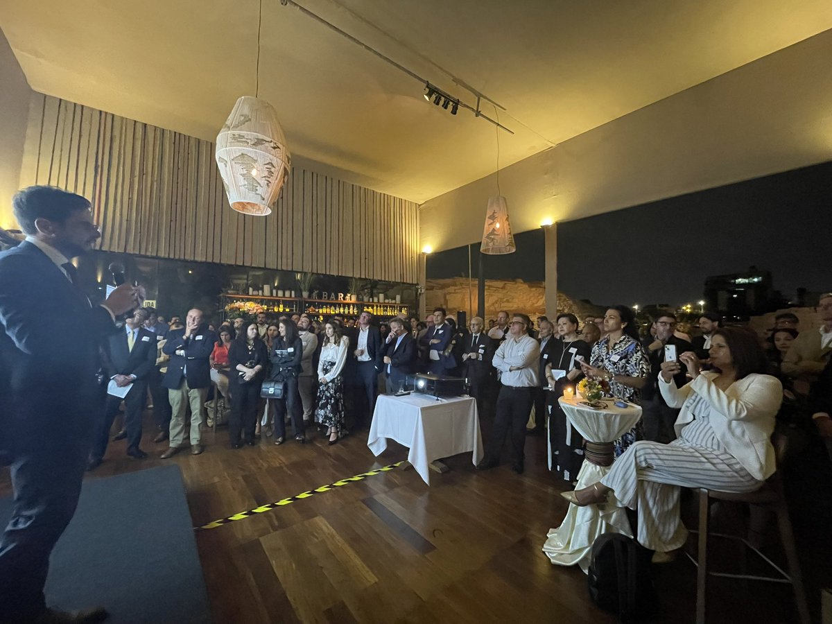 GavinDCook's tweet image. Un gusto participar del #RiskMap 2025, que elabora @Control_Risks, a quienes felicito su 5⃣0⃣ aniversario apoyando a empresas a nivel 🌍 evaluando riesgos globales y su impacto a las inversiones que generan desarrollo. ¡Por muchos éxitos más!