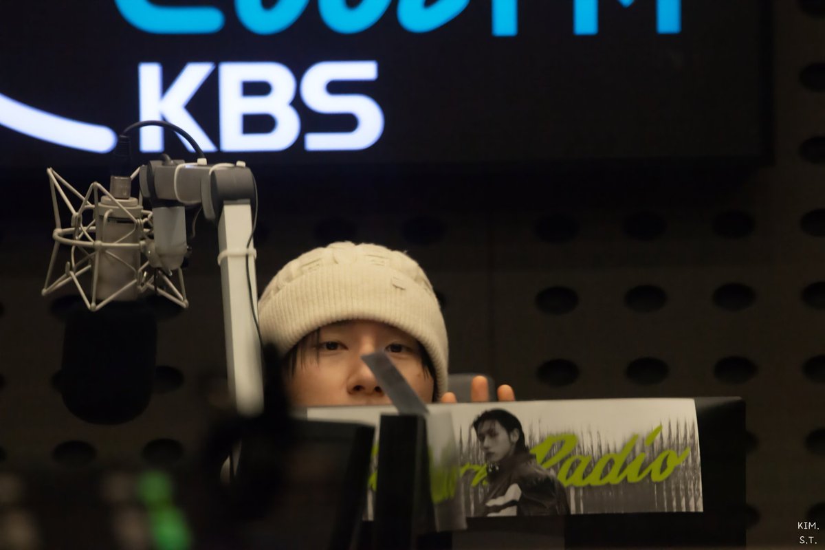 _kimster__'s tweet photo. 250318 창균 키스더라디오
.
.
.
#몬스타엑스 #창균 #IM #imnameim
#MONSTAX #MONSTA_X #KISSTHERADIO https://t.co/TB72nHo1g9