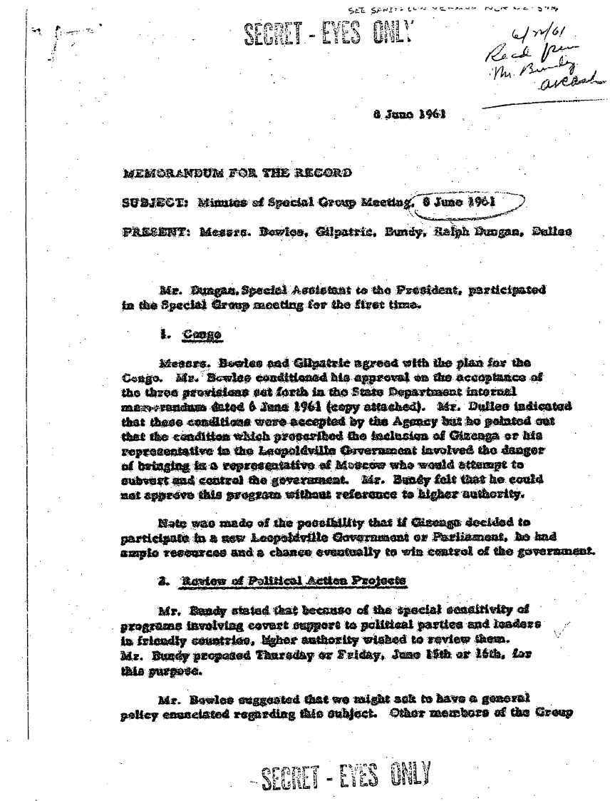 MarioNawfal's tweet image. 🚨🇺🇸 JFK FILES: THE SECRET 1961 MEETING THAT SHAPED U.S. COVERT OPERATIONS

June 8, 1961.

Deep inside a classified meeting, a select group of U.S. officials gathered to discuss how far America should go in controlling foreign governments from the shadows.

This “Secret – Eyes…