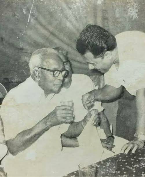 pinarayivijayan's tweet photo. Rightly called as the Marxist pathfinder in the Indian context, Comrade EMS’s extraordinary life was a perfect blend of theory and revolutionary practice to build a rooted Communist movement. On his memorial day, let’s pay tribute to his glorious legacy as a mass leader, organic intellectual and administrator, who also laid the foundations of modern Kerala.