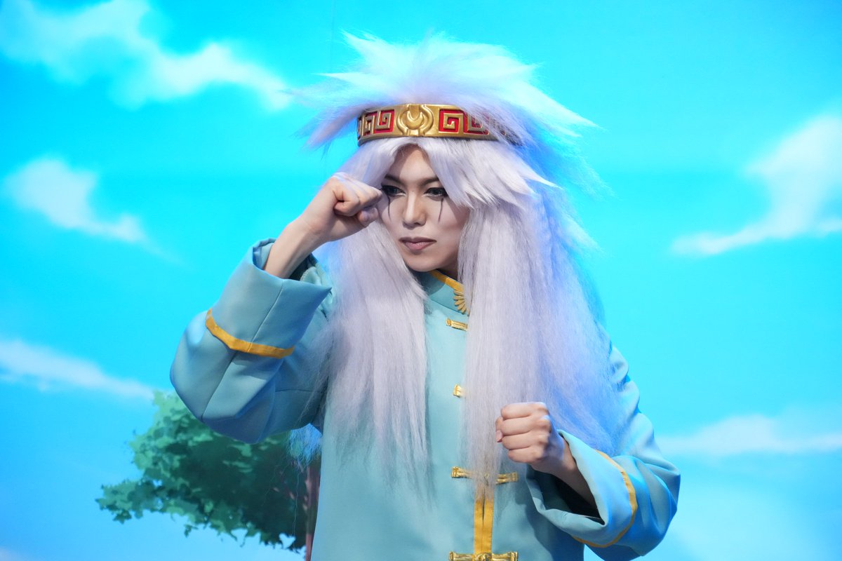 guru99_ntv's tweet photo. 人気漫画の魔物の
#コスプレ をしてるのは誰？🐯🩵

モノマネができる！
リズム感がなくてスキップができない！

ノリが良いのでバラエティ慣れしてる...？🤔
ちょっと難問！

#ぐるナイ https://t.co/uIpXH2rF7i