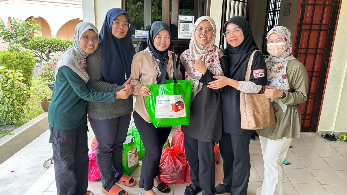 Baju Raya Project tweet media