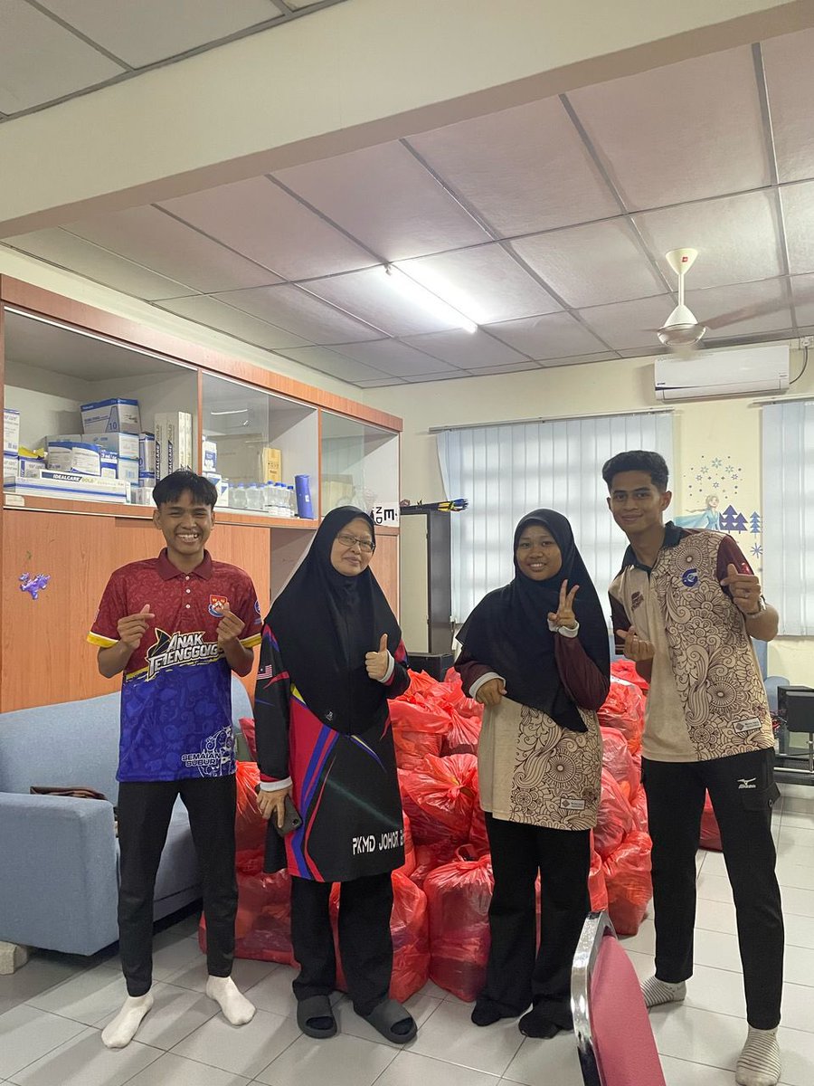 Baju Raya Project tweet media