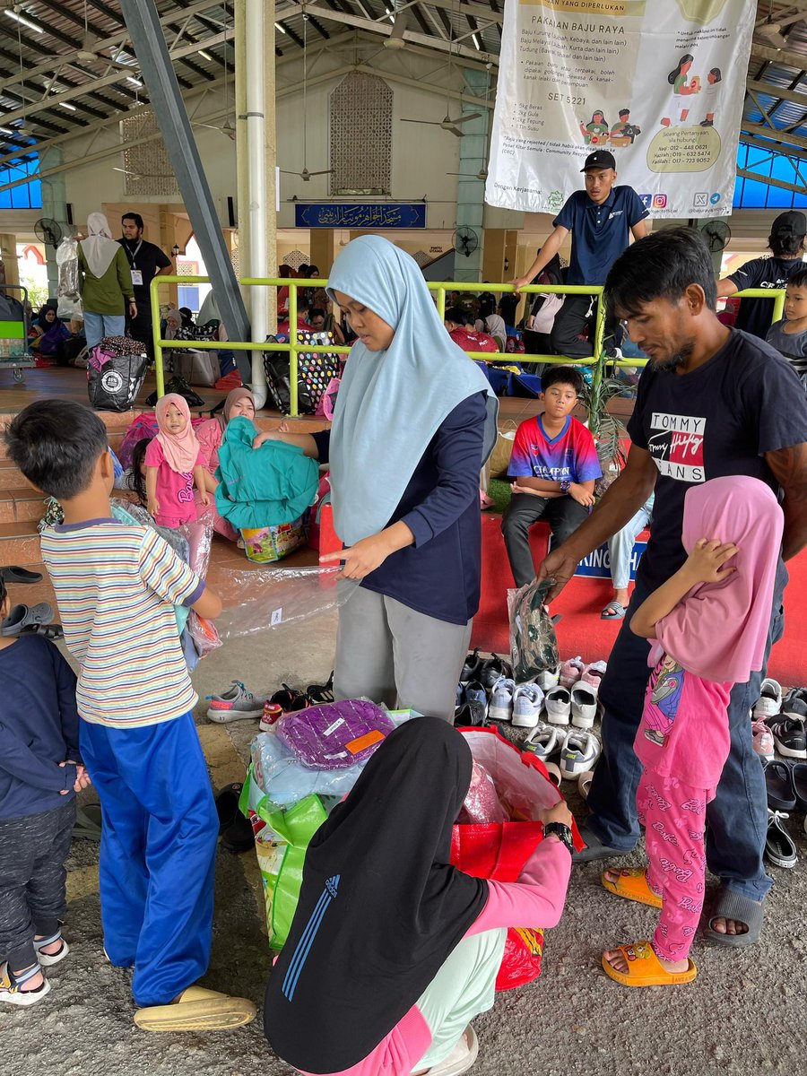 Baju Raya Project tweet media