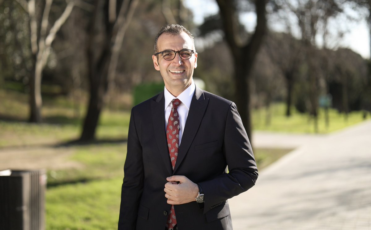 Şişli Belediye Başkanı Resul Emrah Şahan gözaltına alındı.