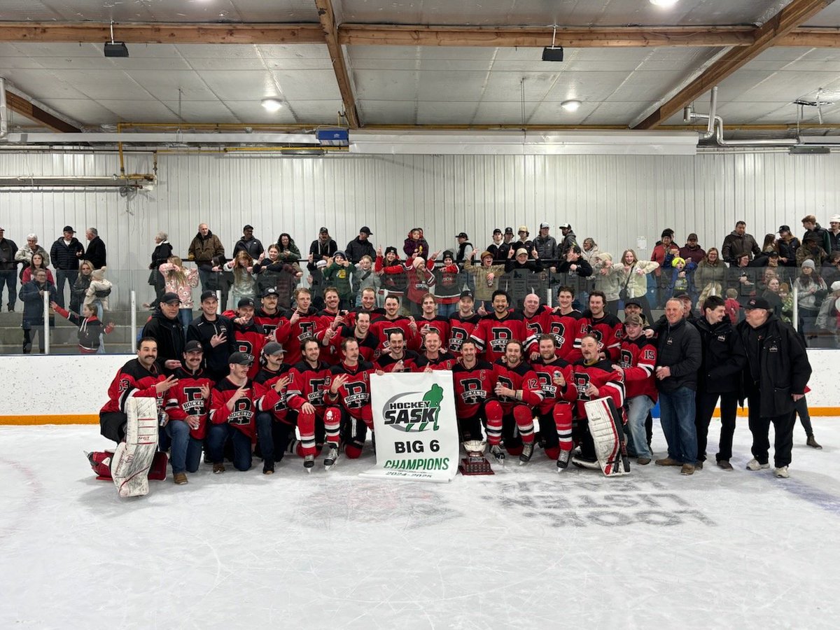 RedversRockets's tweet image. Champs #bigsix #rocketshockey🚀
