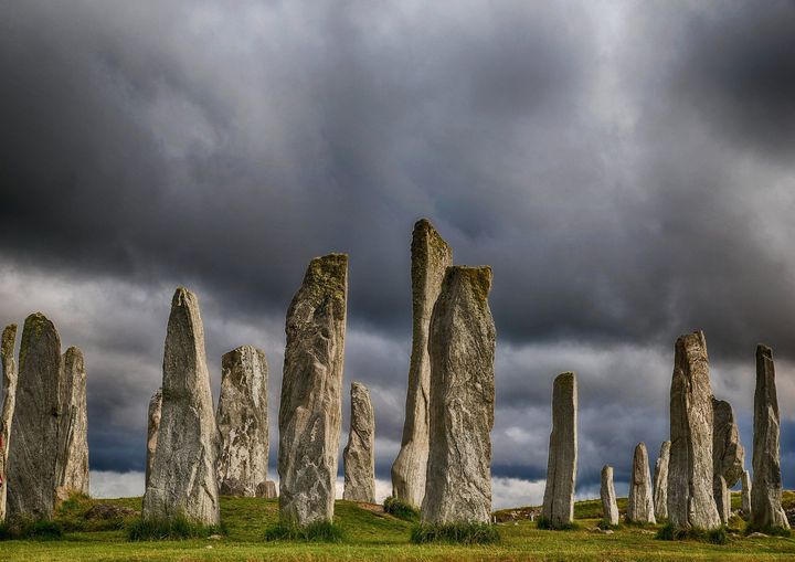 Scottish_Banner's tweet photo. Did you know the #CalanaisStandingStones were erected between 2900 and 2600 BC, making them older than Stonehenge.
Great 📷: Mik Coia
#IsleofLewis #Scotland #ScotlandIsCalling #ScottishBanner #LoveScotland #AmazingScotland #VisitScotland #NeolithicScotland https://t.co/lSZKzoEQbj