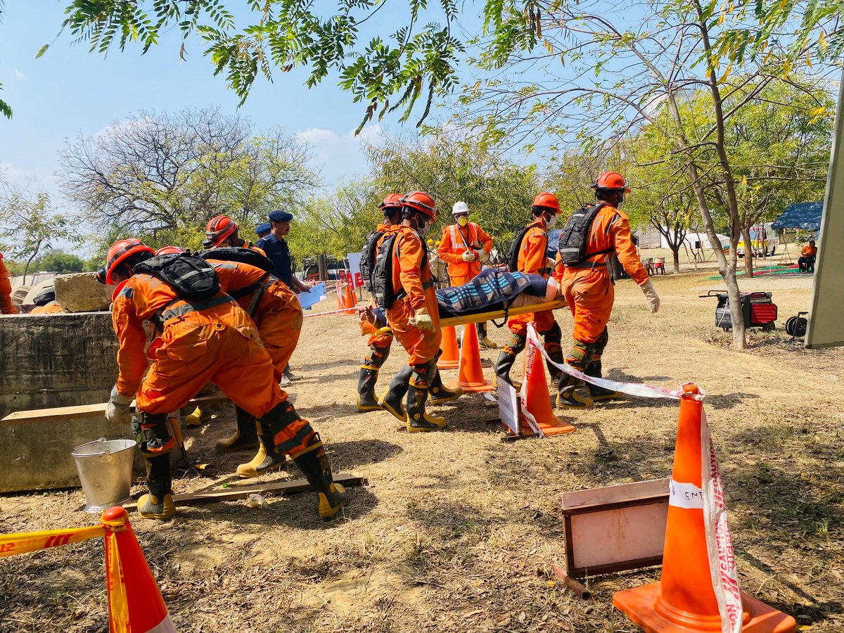 HP_SDRF's tweet photo. HP SDRF Secures 1st Position in Regional Level (North Zone) CSSR Competition at Ghaziabad on March 18, 2025. 
#HPSDRF #NDRF @himpolice @ndmaindia @ndrfindia @nidmmhaindia @arjit_sen https://t.co/hpYoRl6tOa