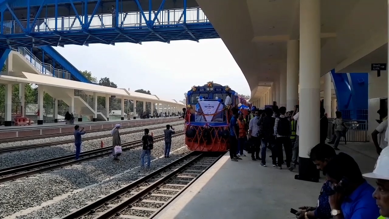 যমুনা রেলসেতুর উদ্বোধন-তিন মিনিটে সেতুপার প্রকল্প ব্যয় বেড়ে যায় ৭ হাজার কোটি টাকার বেশী