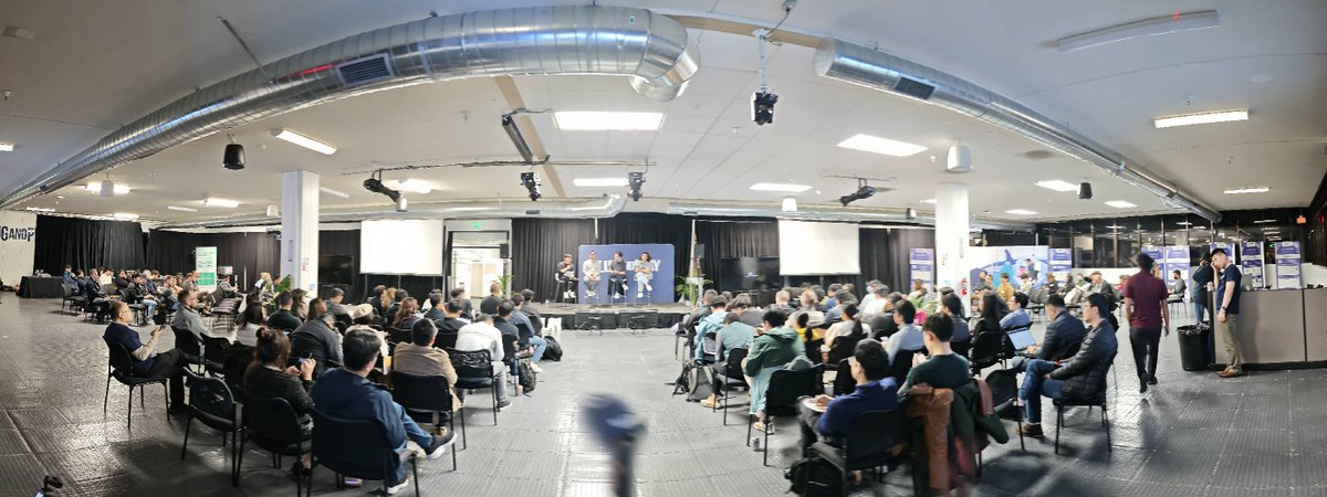 Novita AI tweet media