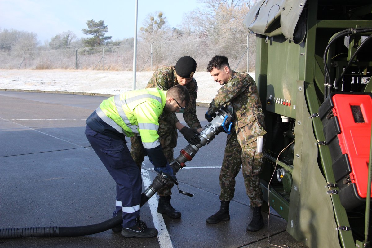 energie_ops's tweet image. Le saviez-vous ? Le SEO soutient les armées de l’OTAN. Le 13 février, un détachement luxembourgeois a fait son premier ravitaillement au DEA de la BA 133 Nancy-Ochey avant un exercice. #Interopérabilité #SEO