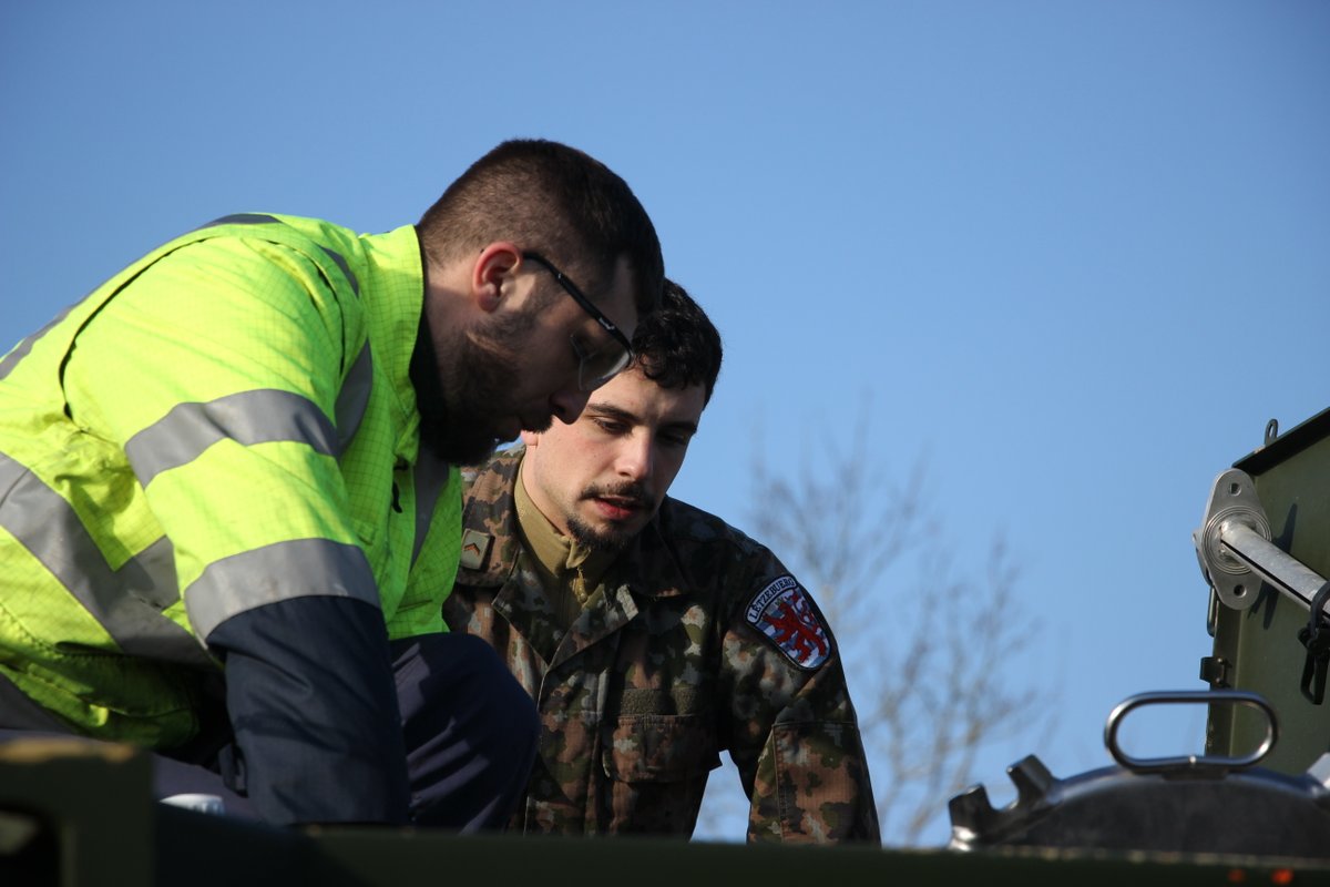 energie_ops's tweet image. Le saviez-vous ? Le SEO soutient les armées de l’OTAN. Le 13 février, un détachement luxembourgeois a fait son premier ravitaillement au DEA de la BA 133 Nancy-Ochey avant un exercice. #Interopérabilité #SEO