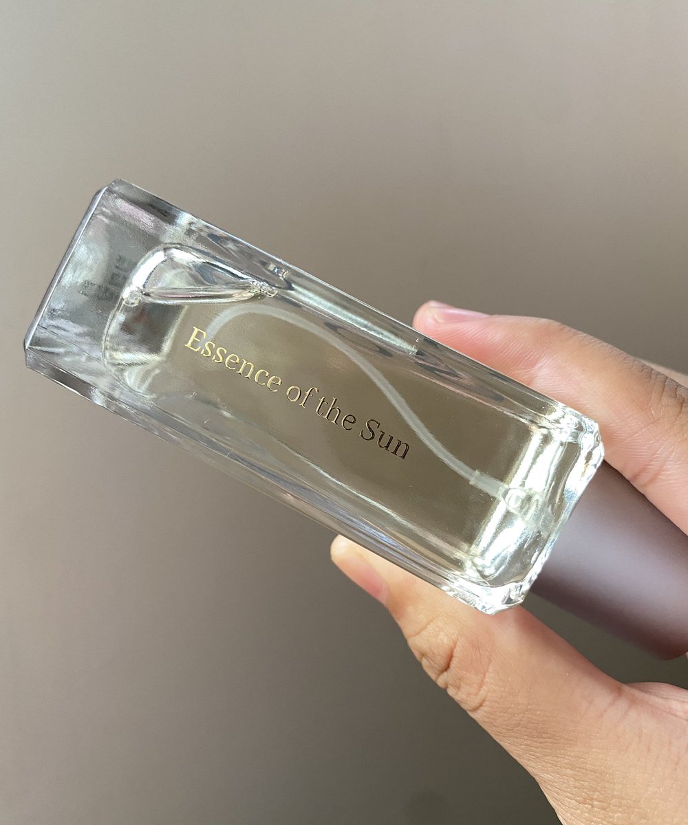 asyabetmud's tweet photo. sebelum kalian beli parfum HMNS EOS, aku saranin dulu untuk baca thread ini sebagai gambaran ya🖖🏻 https://t.co/zifQ7t4fyw