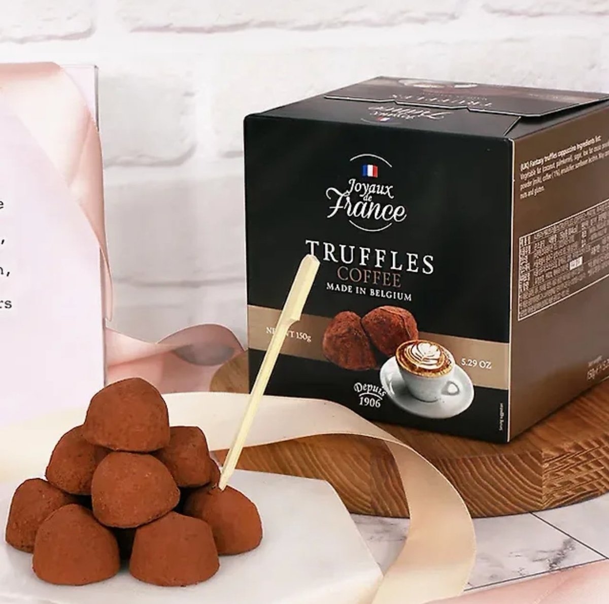 ♥ 리디북스에 <당신의 사정을 위하여> 단행본 출간됐습니다. 
첫 작품 많은 관심 부탁드리겠습니다 ^_^

직진본능 연하 베타공 기혁이가 재벌 이사 오메가수 우진이의 사정을 해결해 주는 달달한 이야기가 보고싶다면 아래 링크로 들어오세요 :)

RT+팔로우 추첨 한 분 달달 초콜렛을 보내드립니다★