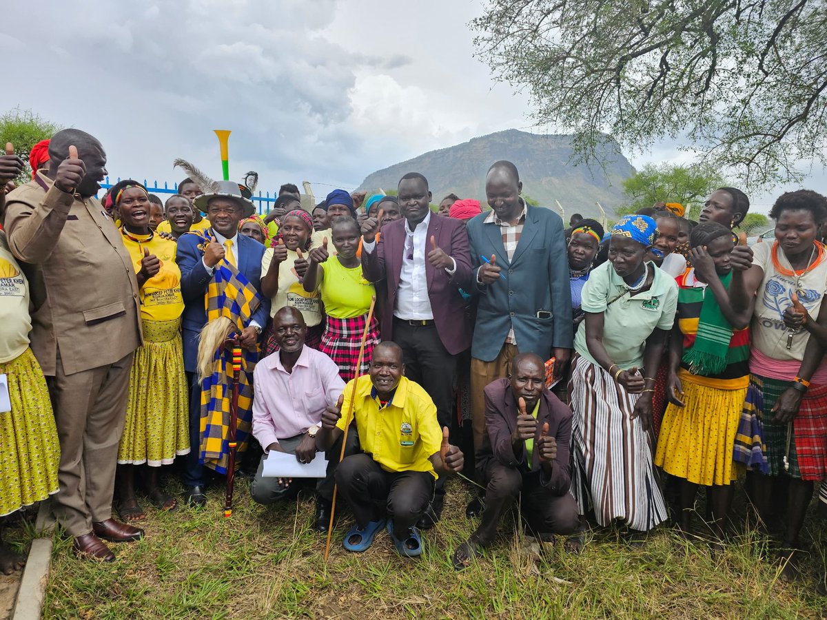 raphaelMagyezi's tweet image. Honored to commission the LoLet Piped Water Supply System in Napak, now serving over 1,500 households with clean water—transforming health, education, and livelihoods. Water is life, and we must extend this impact to more villages. #WaterForAll #ServiceDelivery