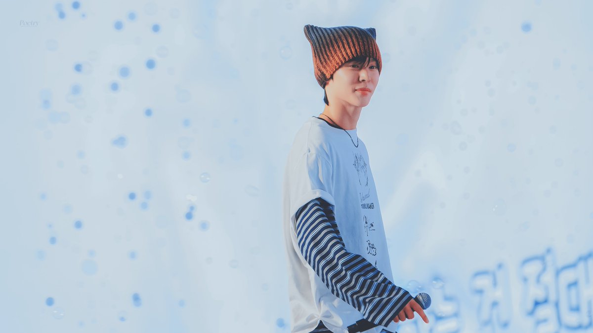 𝙋𝙤𝙚𝙩𝙧𝙮 tweet media